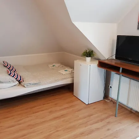 לינה וארוחת בוקר Balaton