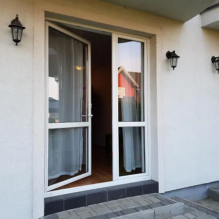 Balaton לינה וארוחת בוקר רובי